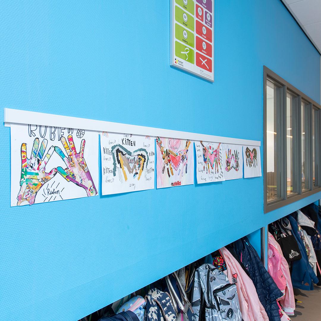 Artiteq Info Rail - Et nødvendig opphengssystem i klasserommet - Bildeopphengssystem